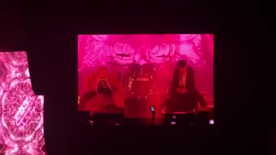 [Fancam][03.07.2019] The 3rd World Tour "WE ARE HERE" in Amsterdam - SAMBAKJA Triple Rhythm