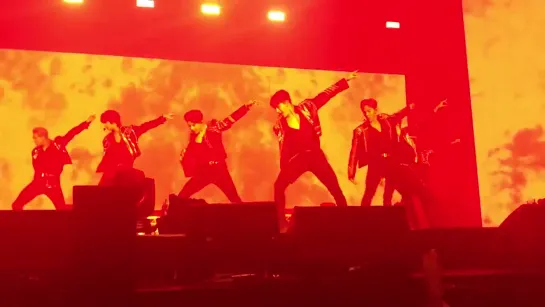 [Fancam][03.07.2019] The 3rd World Tour "WE ARE HERE" in Amsterdam - SHOOT OUT