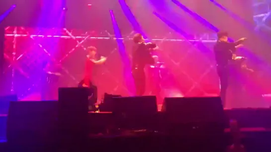 [Fancam][03.07.2019] The 3rd World Tour "WE ARE HERE" in Amsterdam - TRESPASS