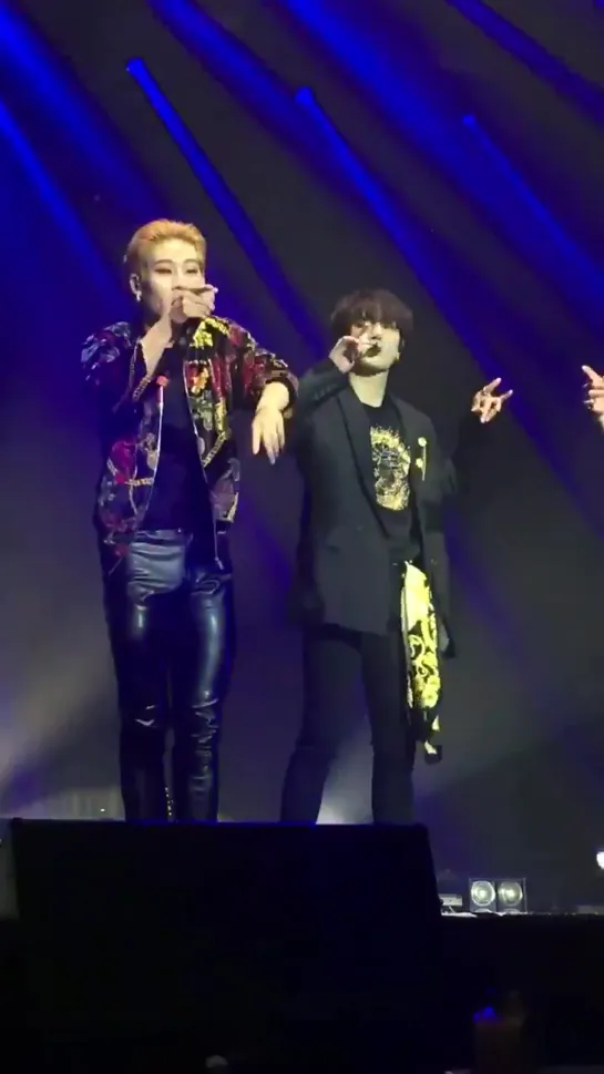 [Fancam][03.07.2019] The 3rd World Tour "WE ARE HERE" in Amsterdam - SPECIAL