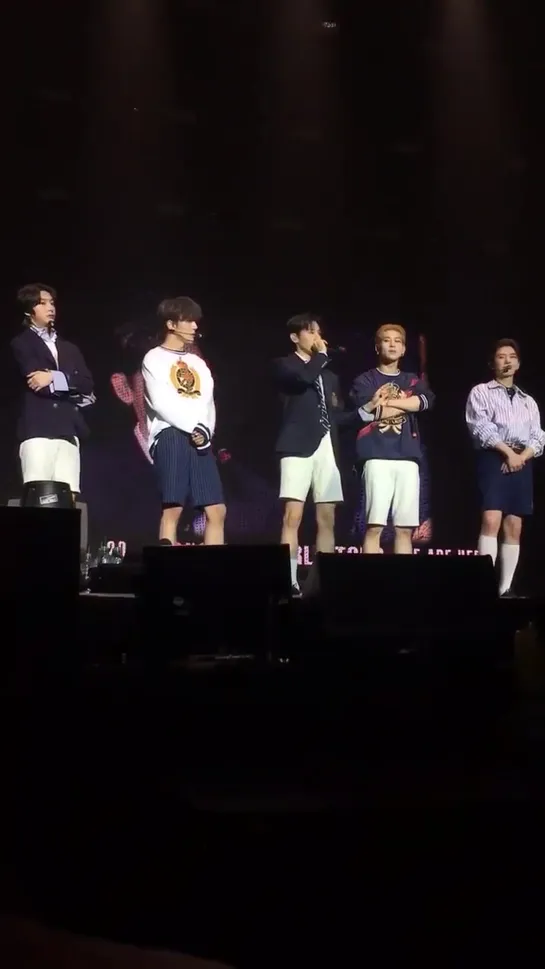 [Fancam][03.07.2019] The 3rd World Tour "WE ARE HERE" in Amsterdam - TALK 1