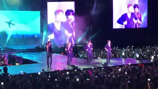 [Fancam][29.06.2019] The 3rd World Tour "WE ARE HERE" in Madrid - PLAY IT COOL