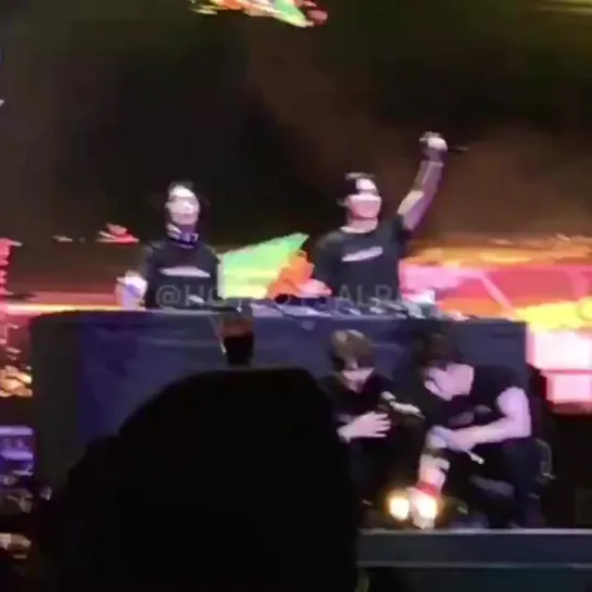 [Fancam][29.06.2019] The 3rd World Tour "WE ARE HERE" in Madrid - DJ H.ONE