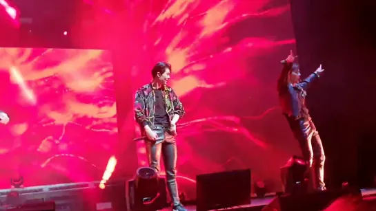 [Fancam][05.06.2019] The 3rd World Tour "WE ARE HERE" in Sydney - OH MY!