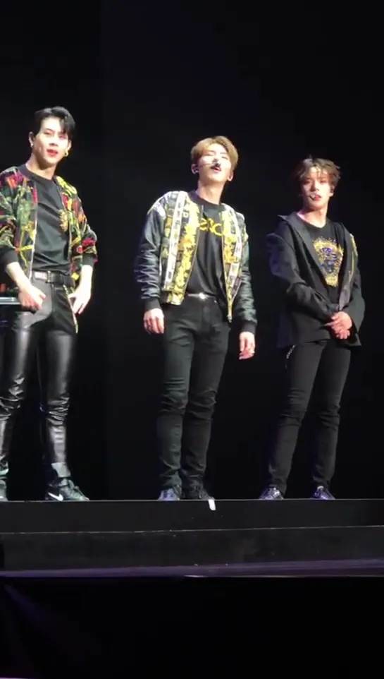 [Fancam][22.06.2019] The 3rd World Tour "WE ARE HERE" in Kuala Lumpur - Talk 8