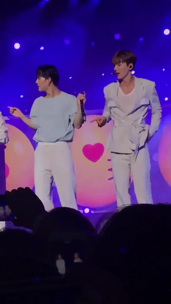 [Fancam][22.06.2019]  The 3rd World Tour "WE ARE HERE" in Kuala Lumpur