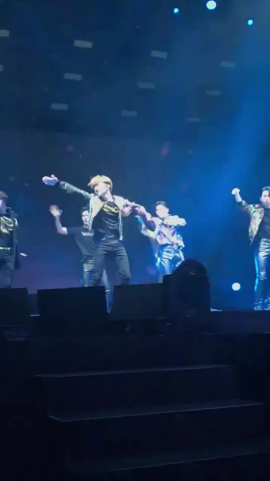 [Fancam][22.06.2019]  The 3rd World Tour "WE ARE HERE" in Kuala Lumpur