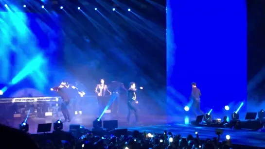 [Fancam][08.06.2019]  The 3rd World Tour "WE ARE HERE" in Melbourne - Trespass Remix