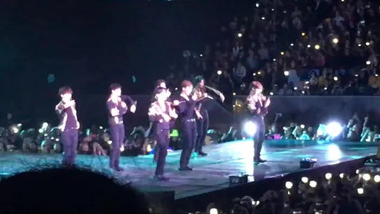 [Fancam][08.06.2019]  The 3rd World Tour "WE ARE HERE" in Melbourne - Party Time + Play It Cool