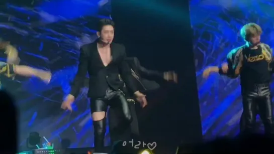 [Fancam][01.06.2019] The 3rd World Tour "WE ARE HERE" in Bangkok -  Oh My!  (WONHO FOCUS)