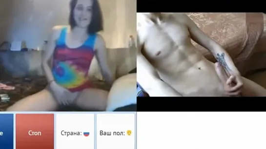 Милая брюнетка помогает парню кончить в видеочате omegle чат рулетка, вирт, virt, videochat спалили малолетка перископ