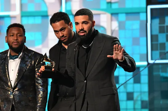 Gods Plan by Drake wins Best Rap Song at Grammys 2019 [RUS SUB]