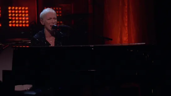 Annie Lennox surprises Sting at the Polar Music Prize 2017