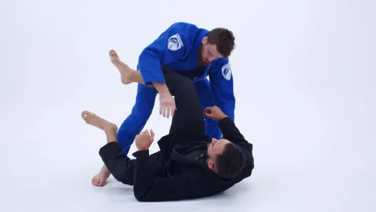 3 Losing De La Riva To The Leg Drag Early Defense-JiuJitsu