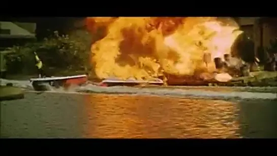 James Bond: "The World Is Not Enough" – Thames boat chase (extended scene!)