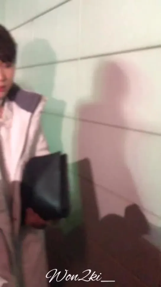 [Fancam][11.11.2018]  On the way fansign in  White Hall Art Center (Gangnam)