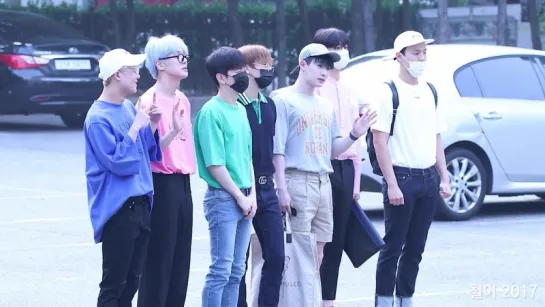 [Fancam][30.06.2017] Monsta X arriving at Music Bank  (cr. 직캠)