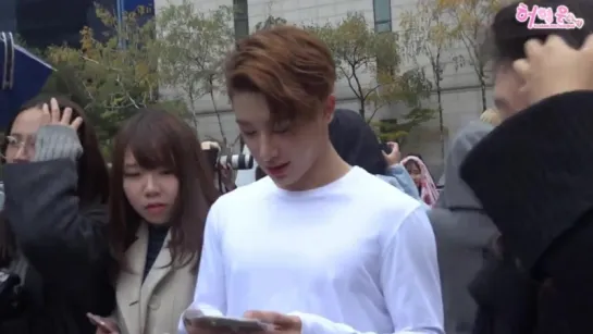 [FC|VK][13.11.2015] Monsta X Music Bank (Wonho)