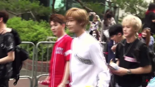 [FC|VK][05.06.2015]Monsta X по дороге на Music Bank