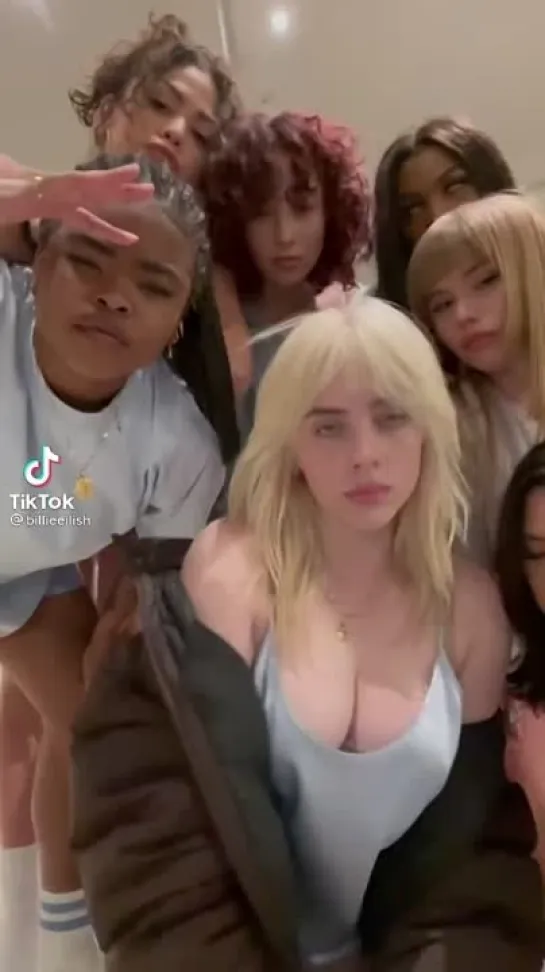 Billie Eilish в TikTok [NR.Music]