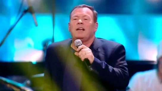 UB40 feat. Ali Campbell - Kingston Town 2016