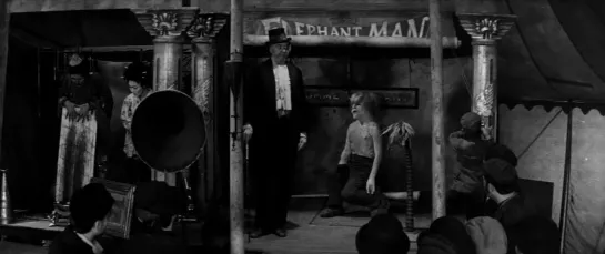 The Elephant Man (1980) David Lynch - subtitulada