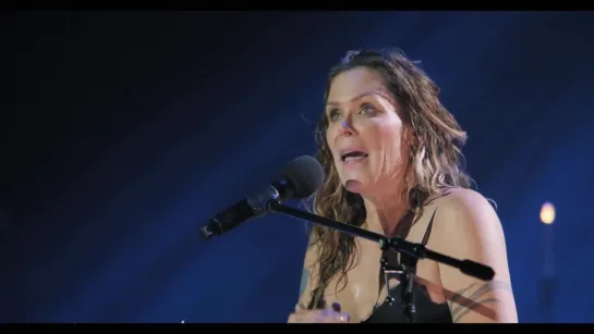 Beth Hart - Leave The Light On (Live At The Royal Albert Hall)