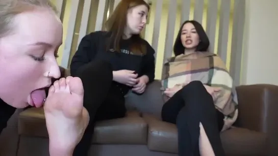 LickingGirlsFeet.com #58