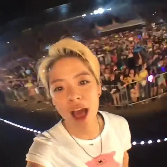 150321 Instagram Amber