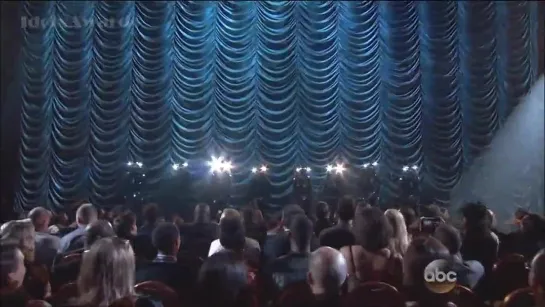 [HD] Michael Jackson Hologram - Slave To The Rhythm - Billboard Awards 2014