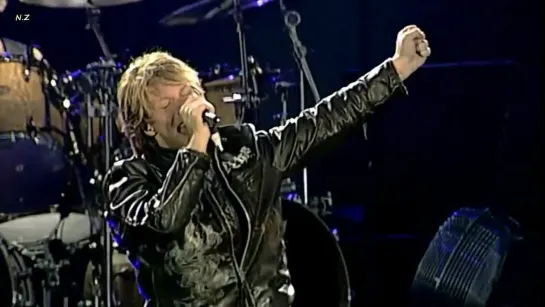 Jon Bon Jovi - Livin On A Prayer (Live 2000 HD)