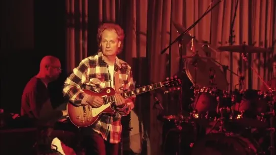 Lee Ritenour and Mike Stern - Smoke n Mirrors