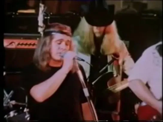 Lynryd Skynyrd -- Free Bird.  BBC Old Grey Whistle Test 1975