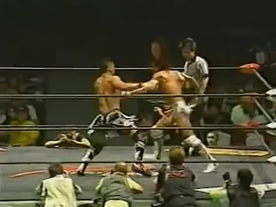 CIMA vs. YOSSINO - 04.07.2004 (Toryumon Japan Vo Aniversario)