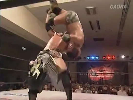 Naoki Tanizaki vs. KAGETORA - 30.08.2009 (Dragon Gate Storm Gate 2009 - Day 1)