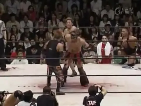 Muscle Outlawz vs. New Hazard vs. Typhoon - 05.06.2007 (Dragon Gate The Gate Of Maximum 2007 - Day 3)