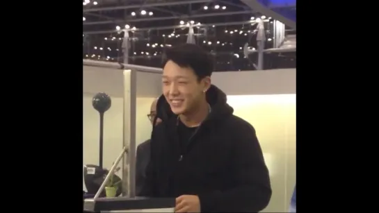 Bobby in Tailand airport 28.03.15