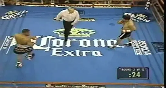 2001-07-14 Hector Camacho vs Roberto Duran II