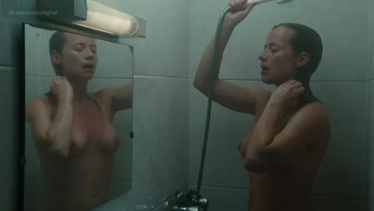 Karine Vanasse Nude -  Switch (2011)  HD 1080p Watch Online / Карин Ванасс - Подмена