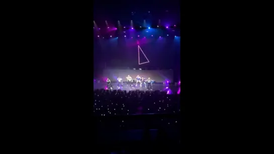 [Fancam][20.07.2018] The 2nd World Tour "The Connect" In Chicago