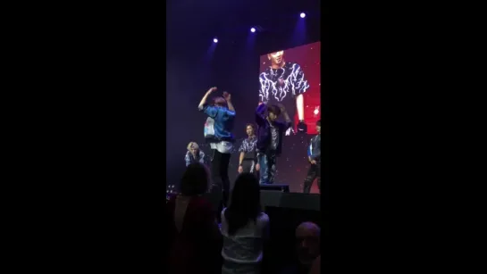 [Fancam][20.07.2018] The 2nd World Tour "The Connect" In Chicago