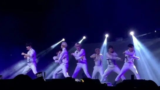 [Fancam][14.07.2018] The 2nd World Tour "The Connect" In Taipei