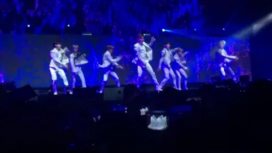 [Fancam][10.07.2018] The 2nd World Tour "The Connect" In Hong Kong (Jealousy)