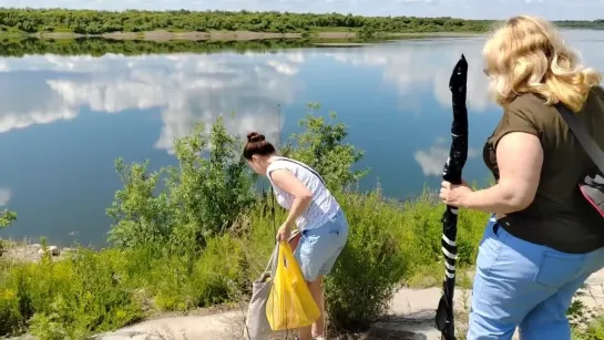 Ура, в Сибирь пришло тепло! Открыли купальный сезон на Томи. Отдыхаем и рыбачим в Томской области.