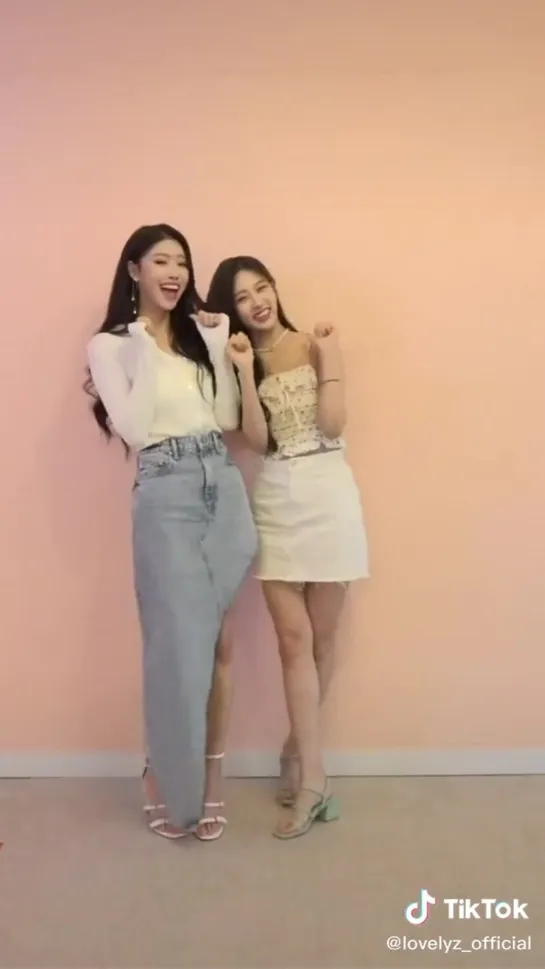 [200604] Mijoo & Yein @ Tic Tok Lovelyz