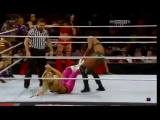 Divas All World | Total Divas vs Real Divas.