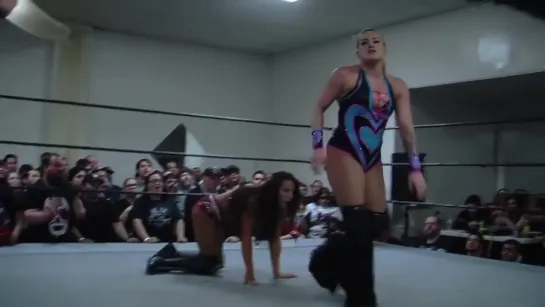 Tenille Dashwood (WWEs Emma) vs. Taya Valkyrie from Bar Wrestling