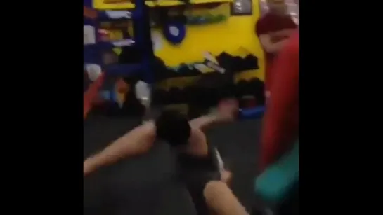 Ronda Rousey work out