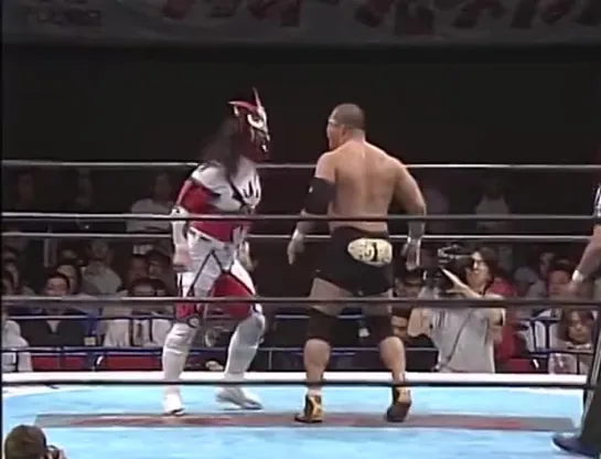 Jushin Thunder Liger vs. Takashi Sugiura - 30.05.2003 (NJPW Best Of The Super Junior X - Day 6)