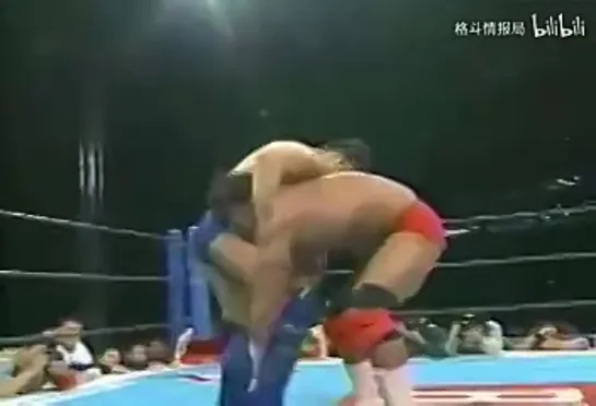 Keiji Muto (c) vs. Nobuhiko Takada - 04.01.1996 (NJPW Wrestling World In Tokyo Dome)